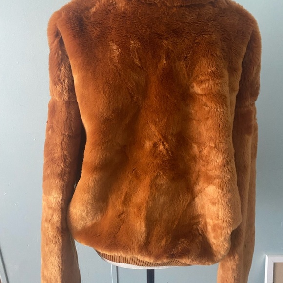 Free People Terracotta Faux Fur Bomber jacket - Picture 13 of 14